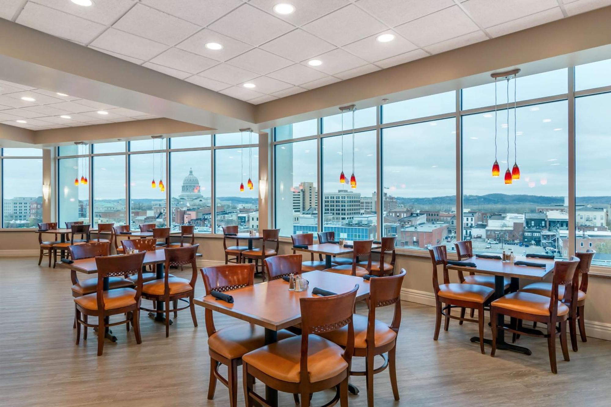 Doubletree By Hilton Jefferson City Exteriör bild