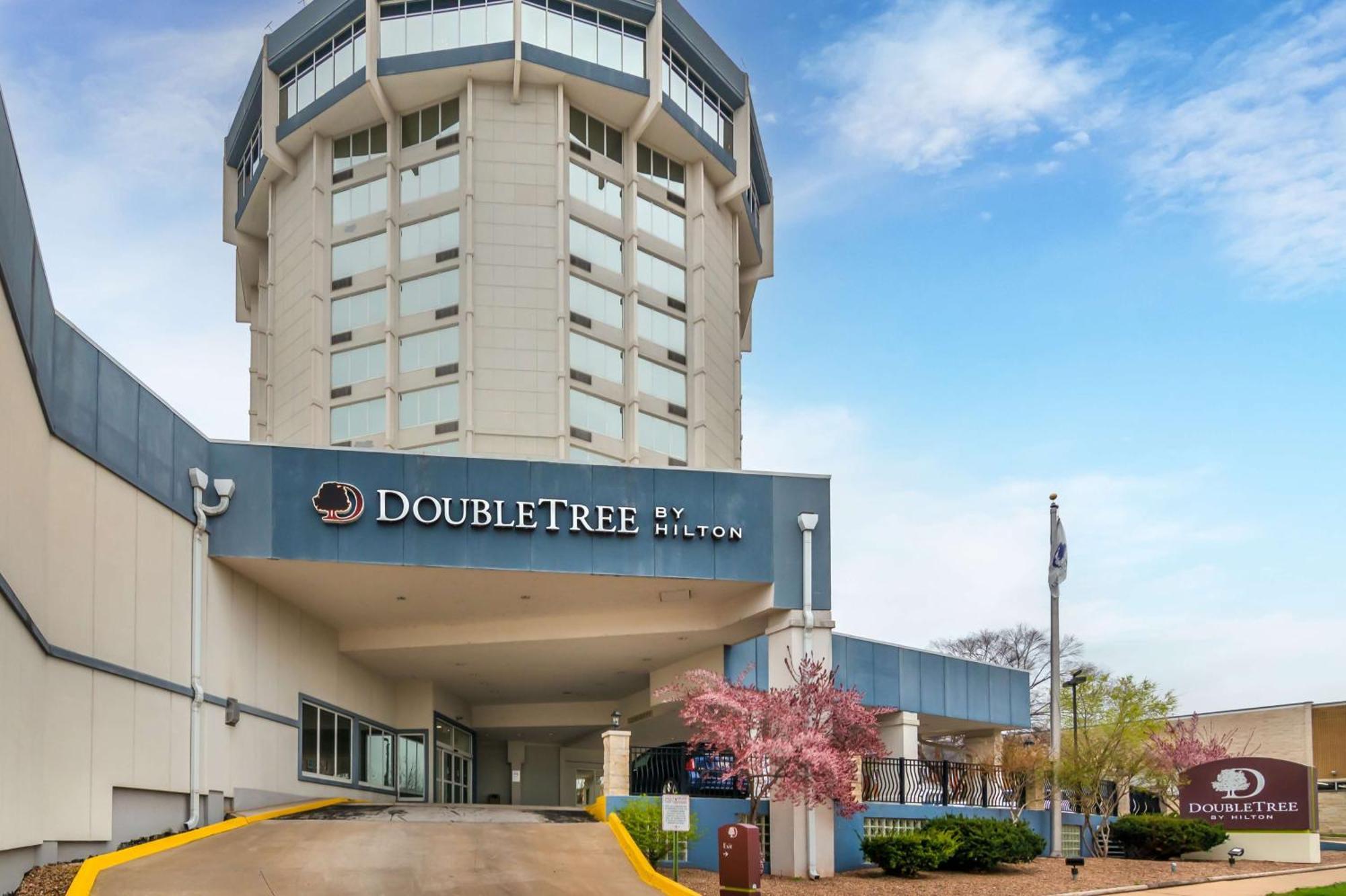 Doubletree By Hilton Jefferson City Exteriör bild